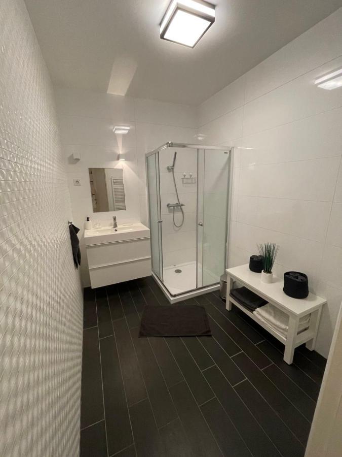 Gabica Apartman Debrecen Exterior photo